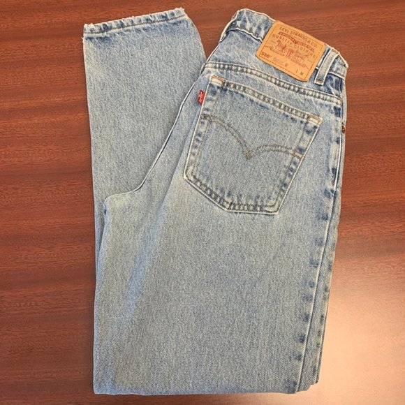 Vintage 550 Levi's Tapered Leg High Rise Jean